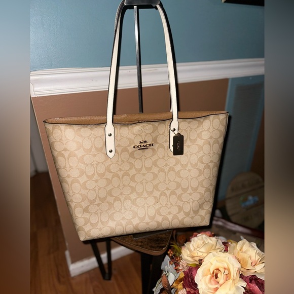 Coach Town Reversible Leather Tote Bag; Light Khaki/Chalk - Picture 2 of 6